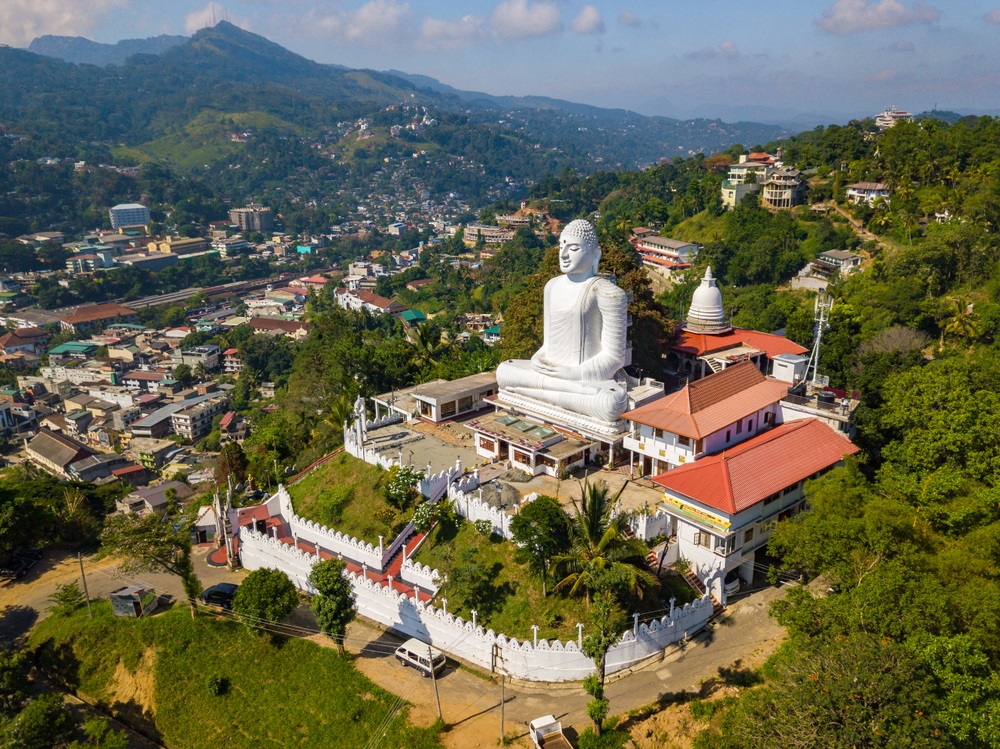 bahirawakanda-buddha-statue (2)